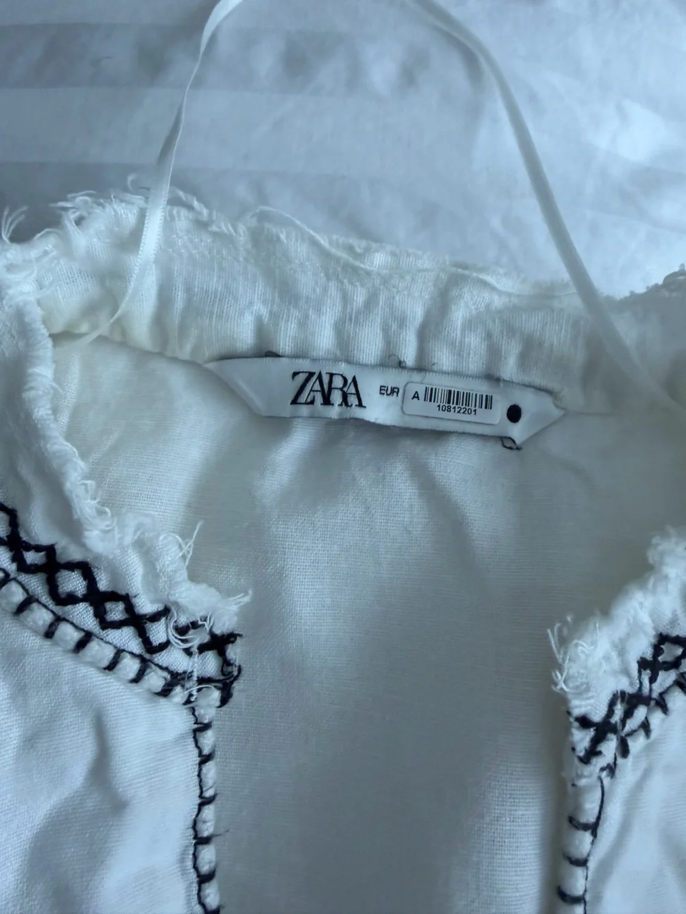 Zara White Casual Linen Blend Top